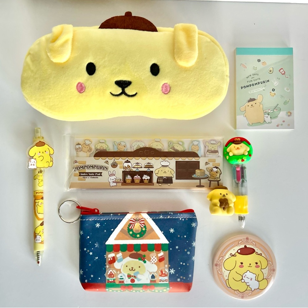💛Pompompurin Adorable Christmas Stocking Stuffer 8-Piece Mini Bundle - Picture 10 of 10